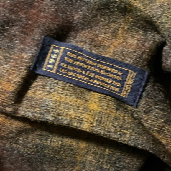 Pendleton The Original Board Shirt 100% Virgin Wool Button Down Men’s S Fitted - Picture 8 of 11